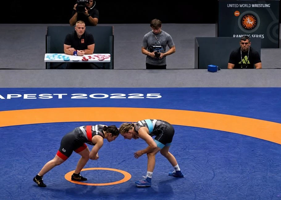🤼‍♀️Амина Танделова и Алина Касабиева выступят в составе сборной России на чемпионате ...