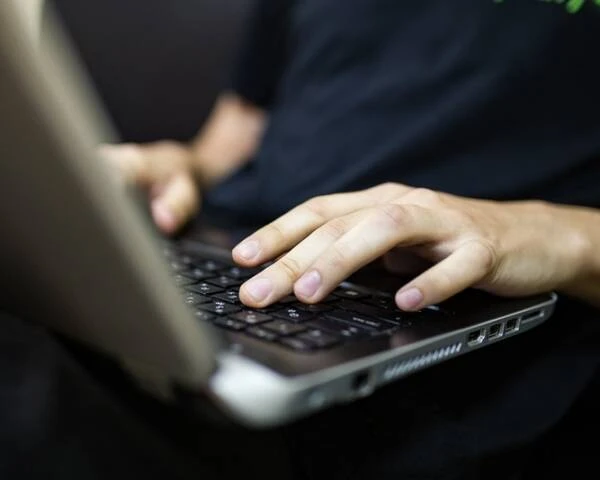 Минимальную скорость интернета в 1 Гбит/с хотят узаконить в России
