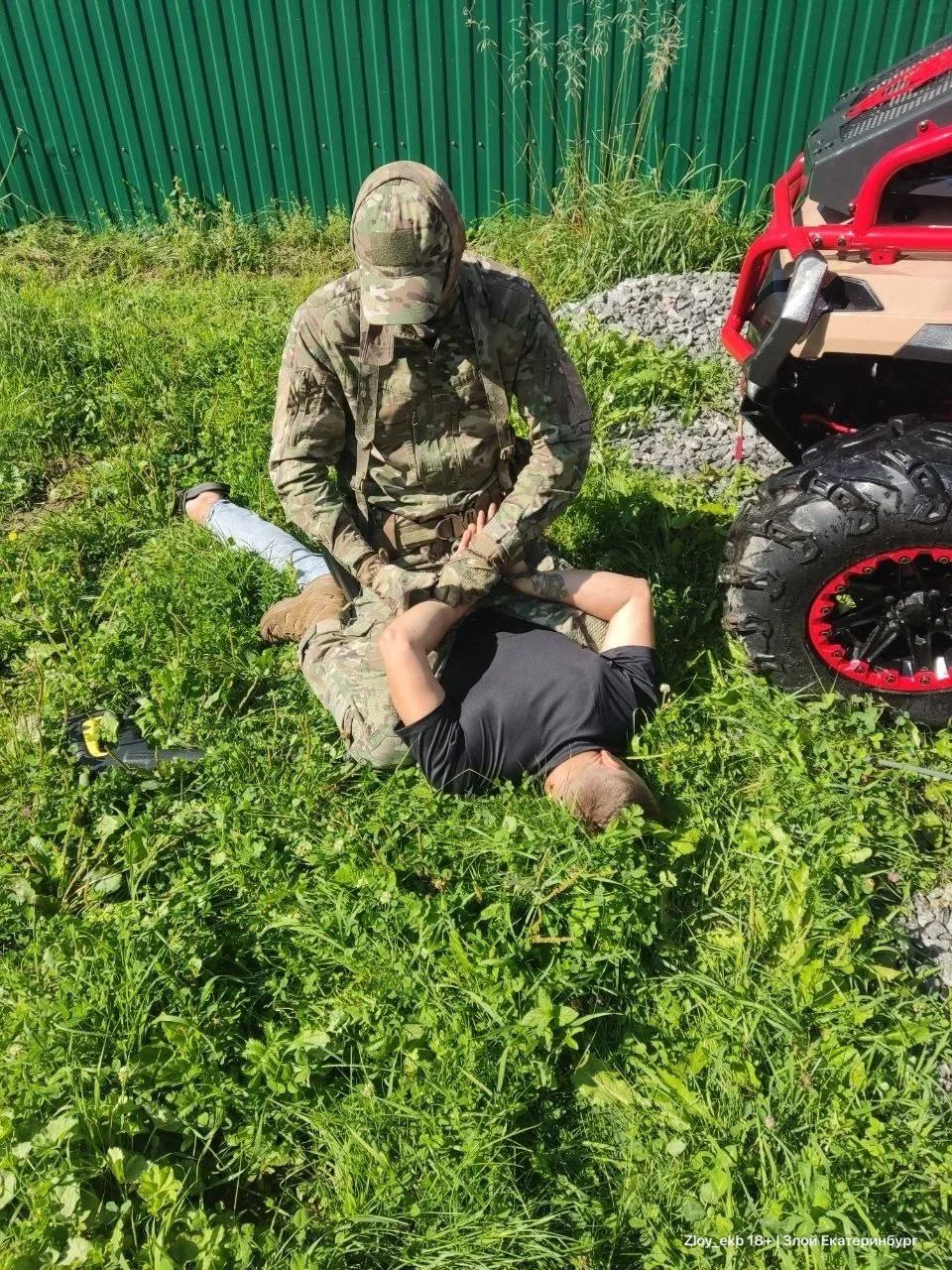 ❌ Нарколабораторию с запасом веществ на сотни килограммов накрыли в Свердловской области