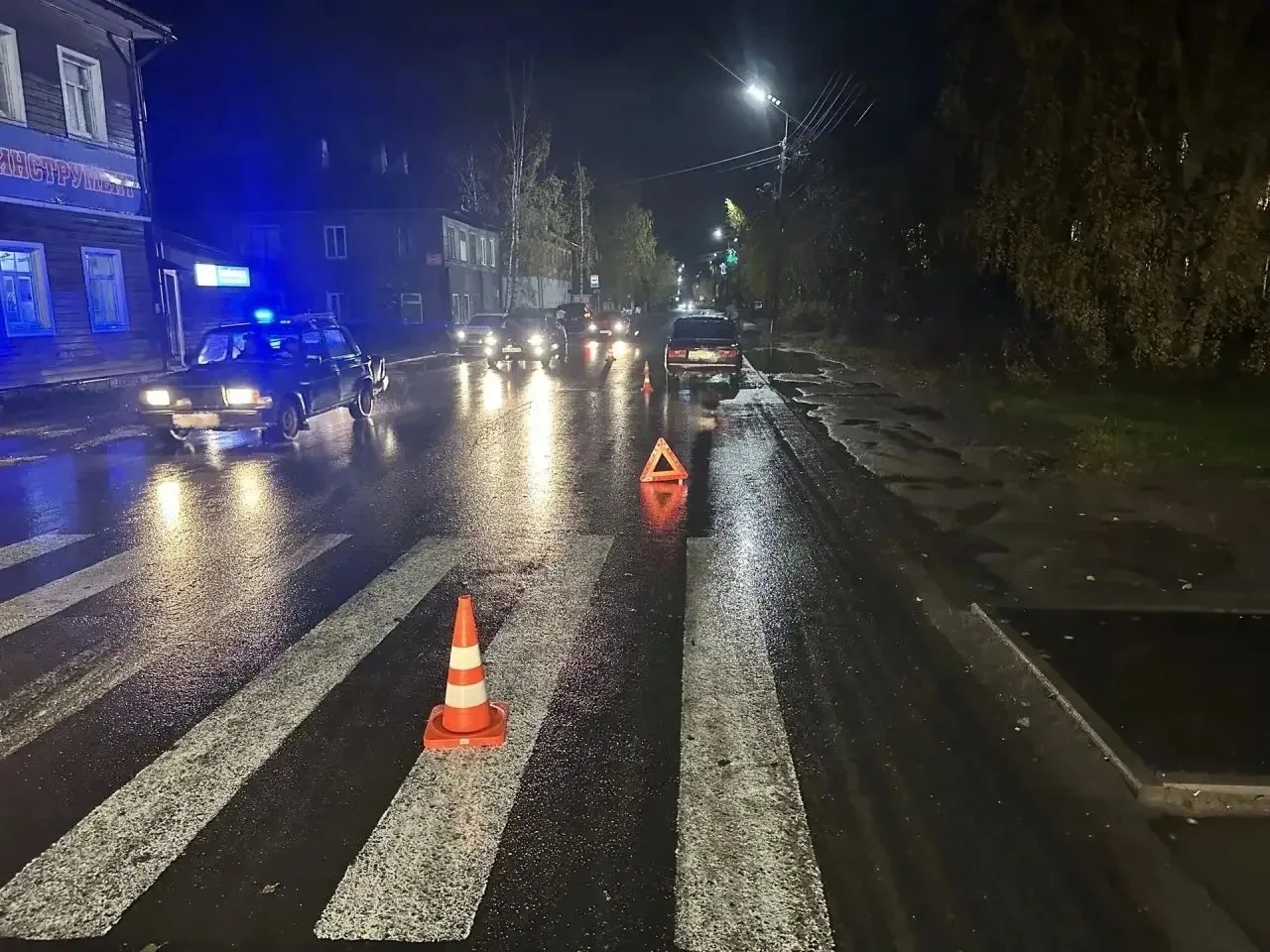 16-летняя девушка пострадала в ДТП в Великом Устюге. Ее на пешеходном переходе сбил 21-...