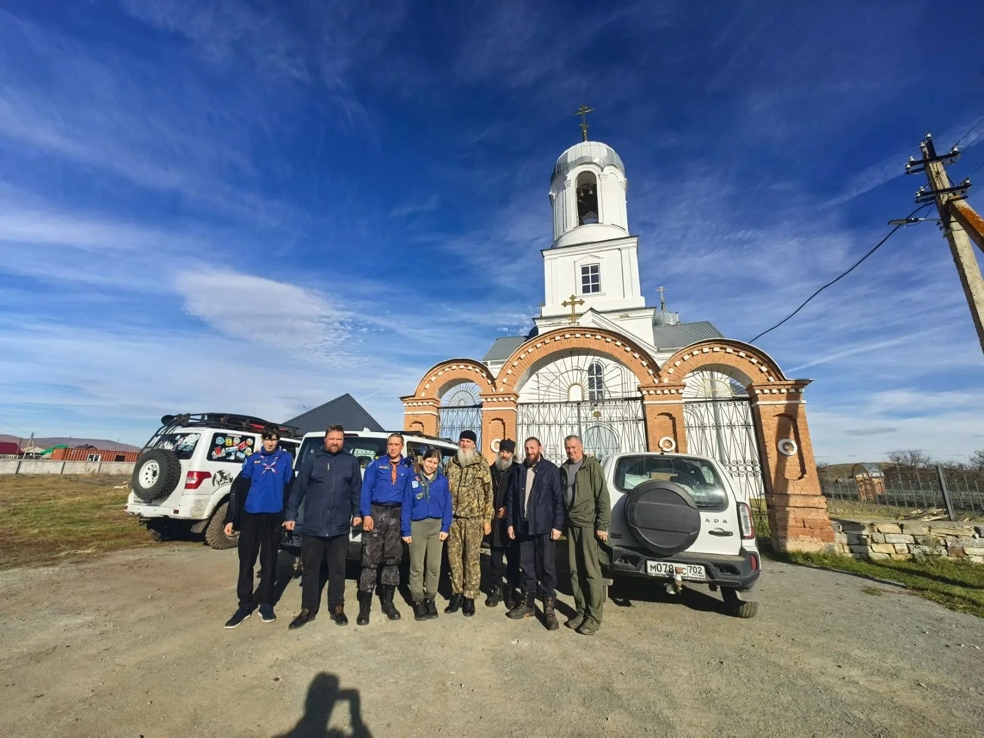 Однодневная экспедиция к истоку Урала во главе с митрополитом Петром благополучно завер...