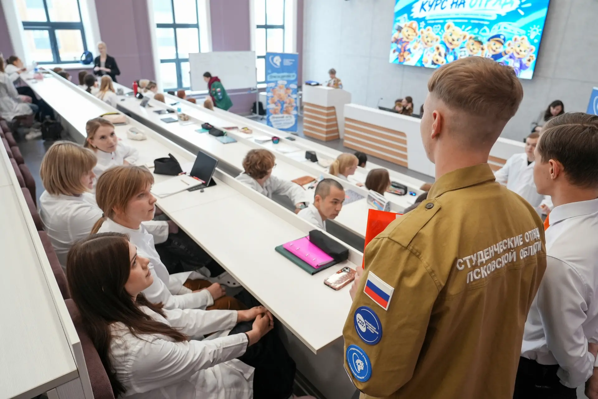 Студенты-медики выбрали свой «Курс на отряд»! Делимся яркими кадрами