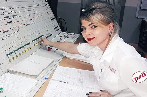 Флешмоб для жд-ников: опишите свою работу тремя словами.