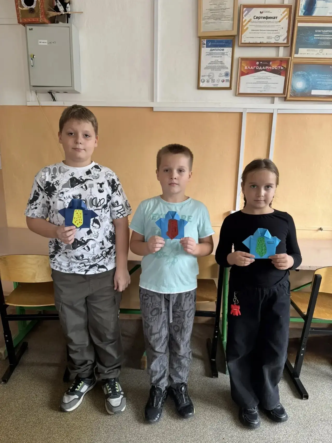 #ОсновыКонструирования: рубашка с галстуком ко Дню отца