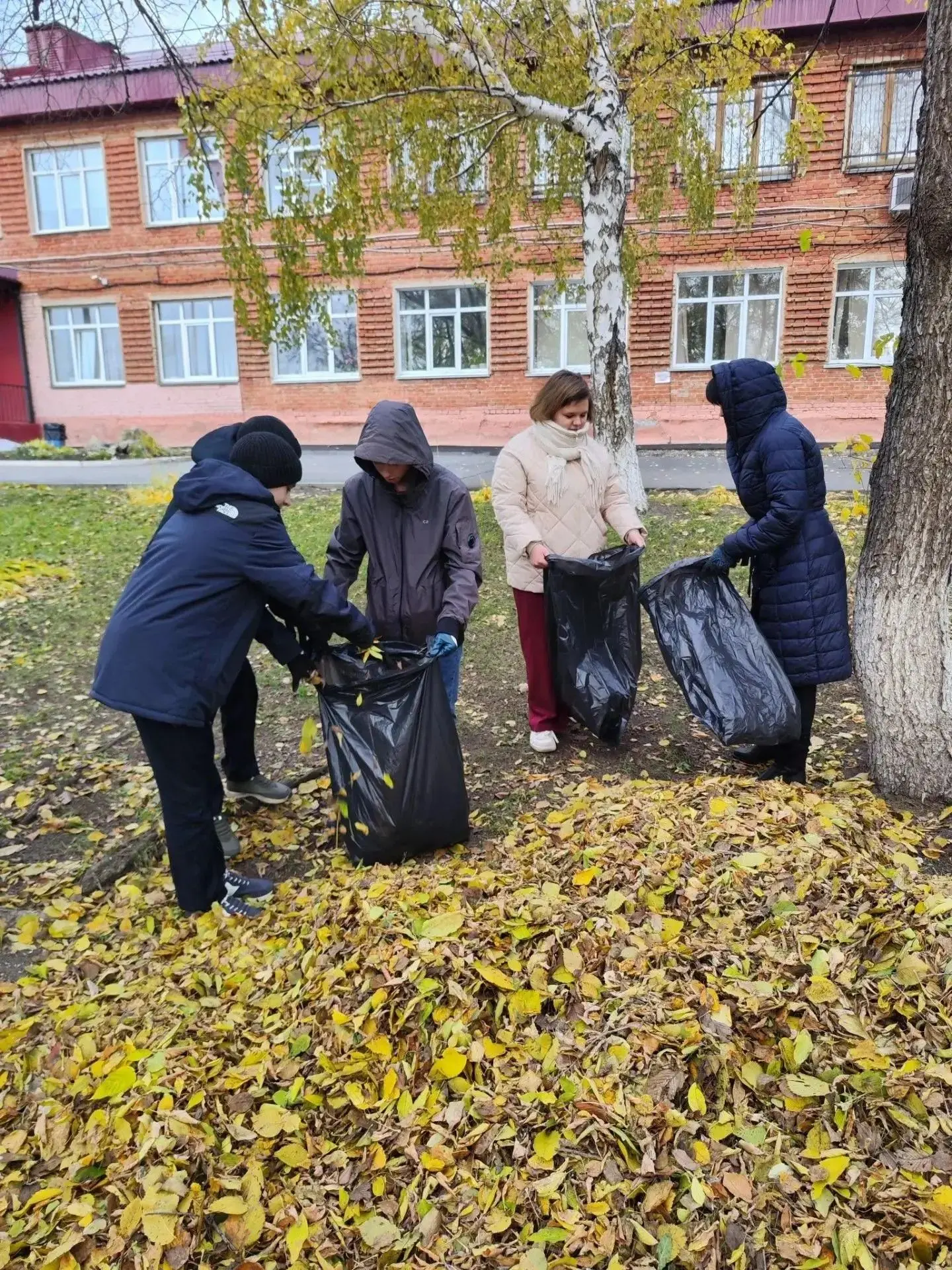 🍂 Субботник в школе 🍂