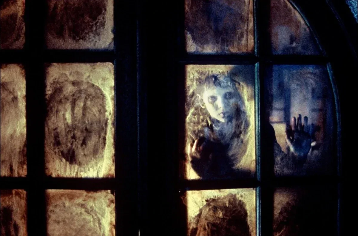 🍿Хребет дьявола (2001)