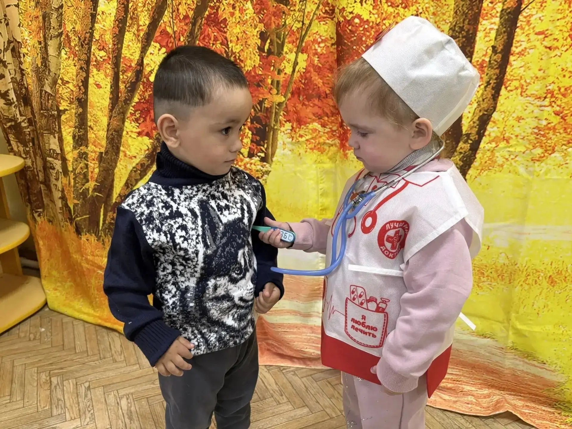 👩‍⚕️ «Айболит в гостях у малышей»: Знакомимся с профессией врача!