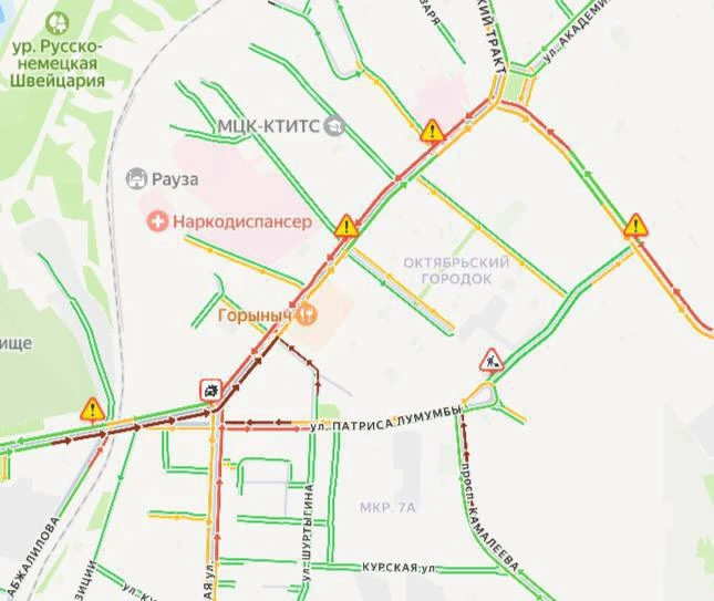 ДТП с трамваем спровоцировало пробку почти на 2 км на Ершова в Казани.