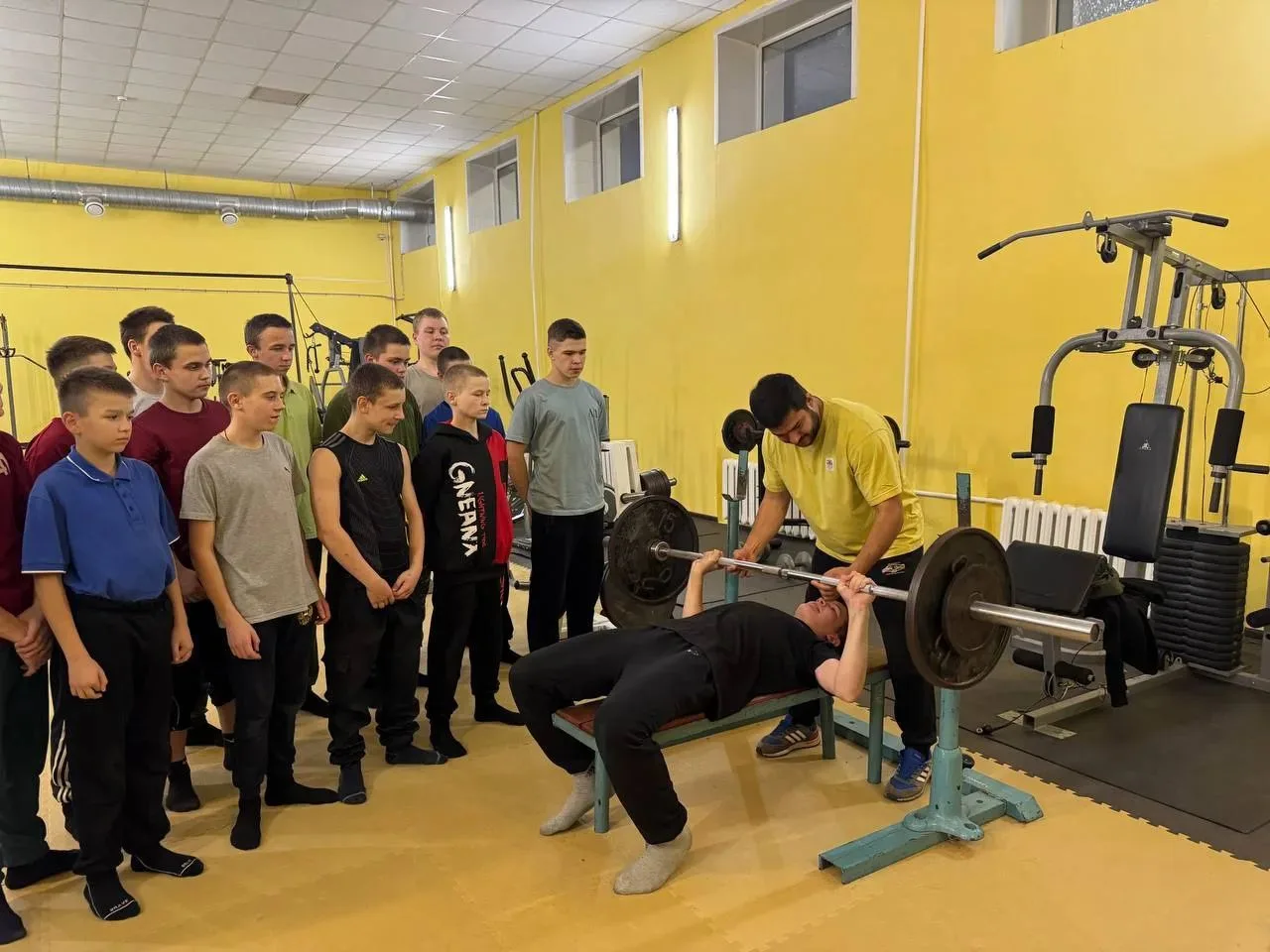 🏋️♂️ Сила начинается с техники: занятие по ОФП в Орловском СУВУ
