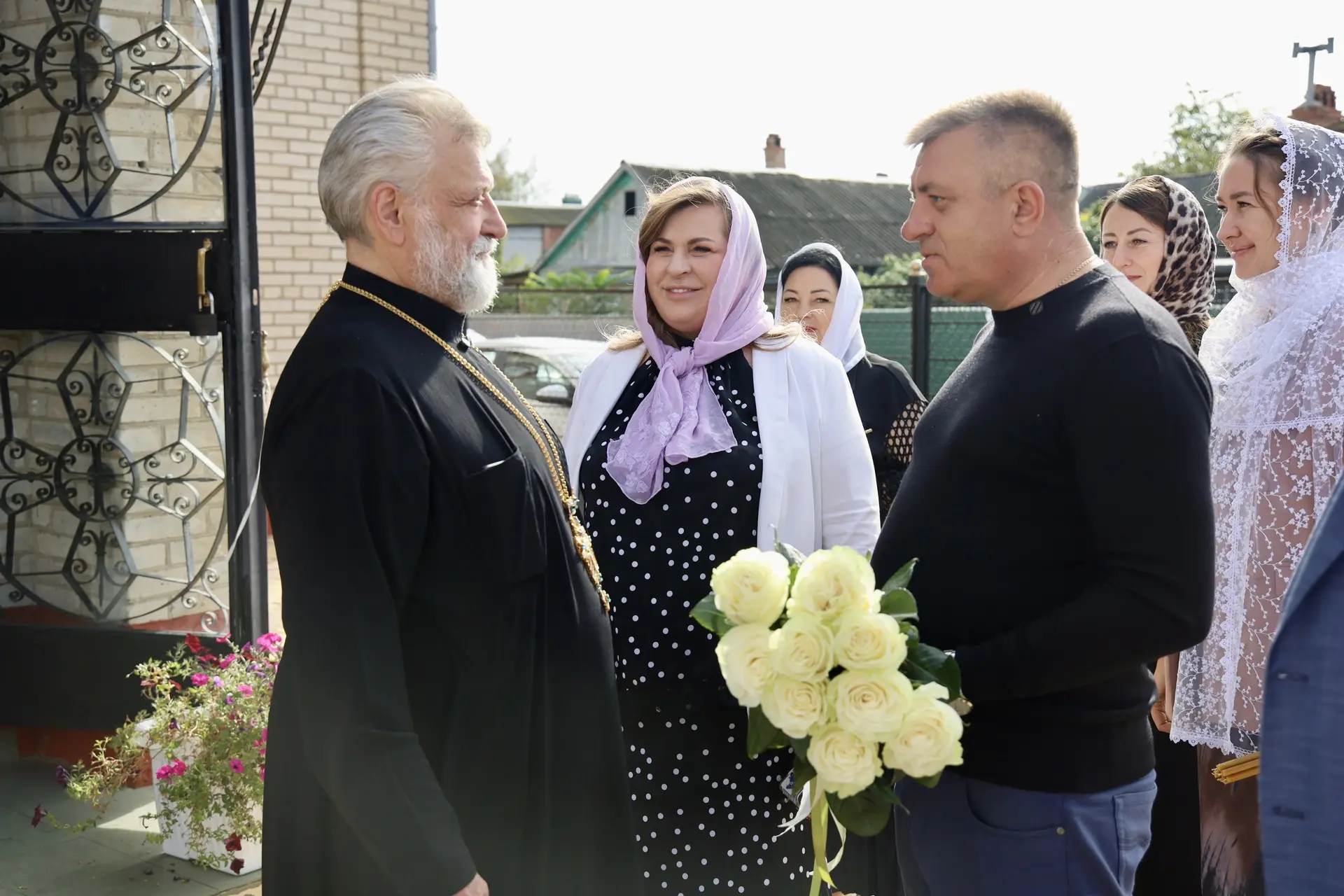 🕊️С престольным праздником поздравил настоятеля Свято‑Покровского храма отца Василия.