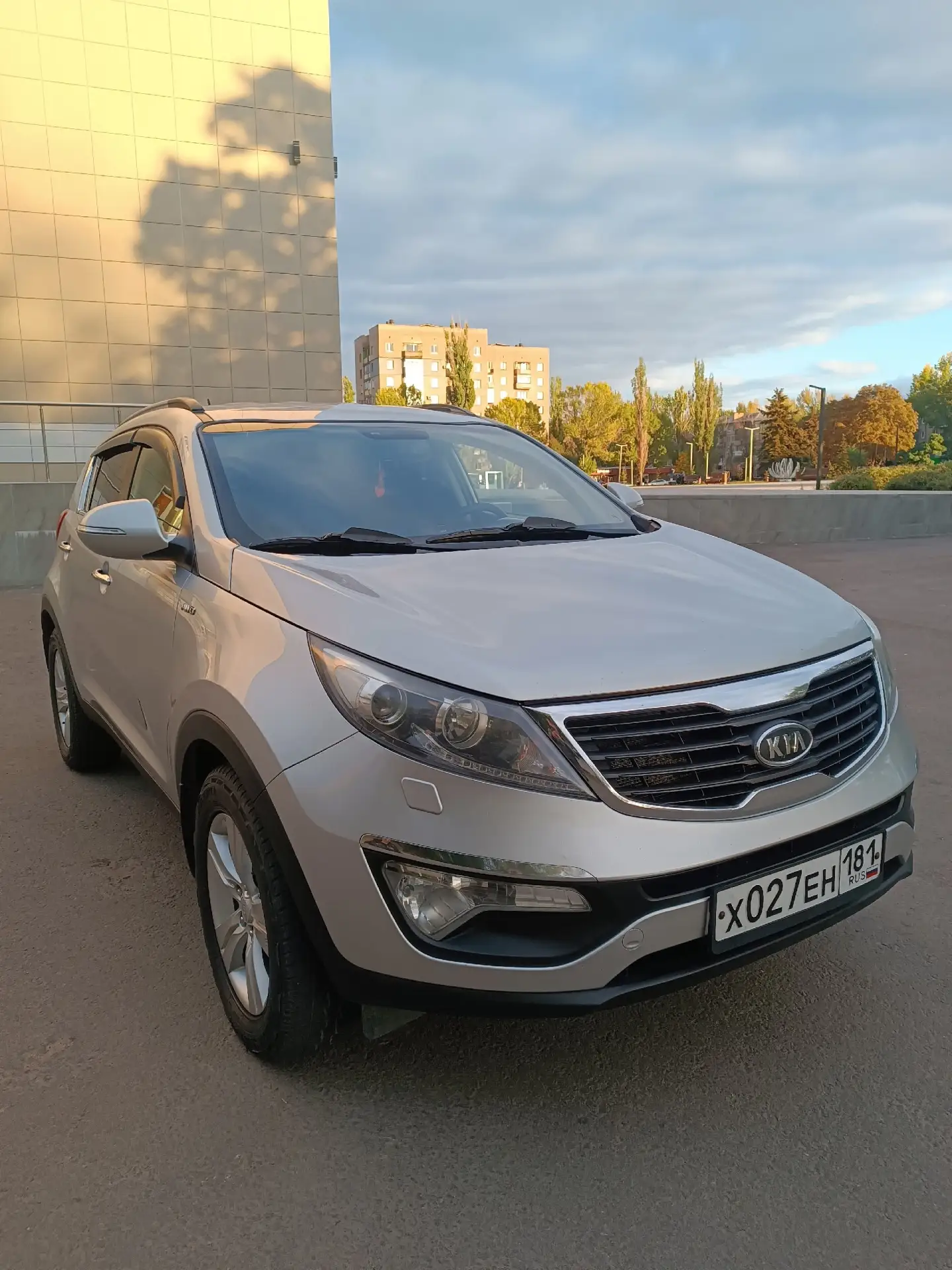 KIA Sportage, 2011 г.в., дизель, полный привод. Пробег 242000 км. В родном окрасе. Авто...