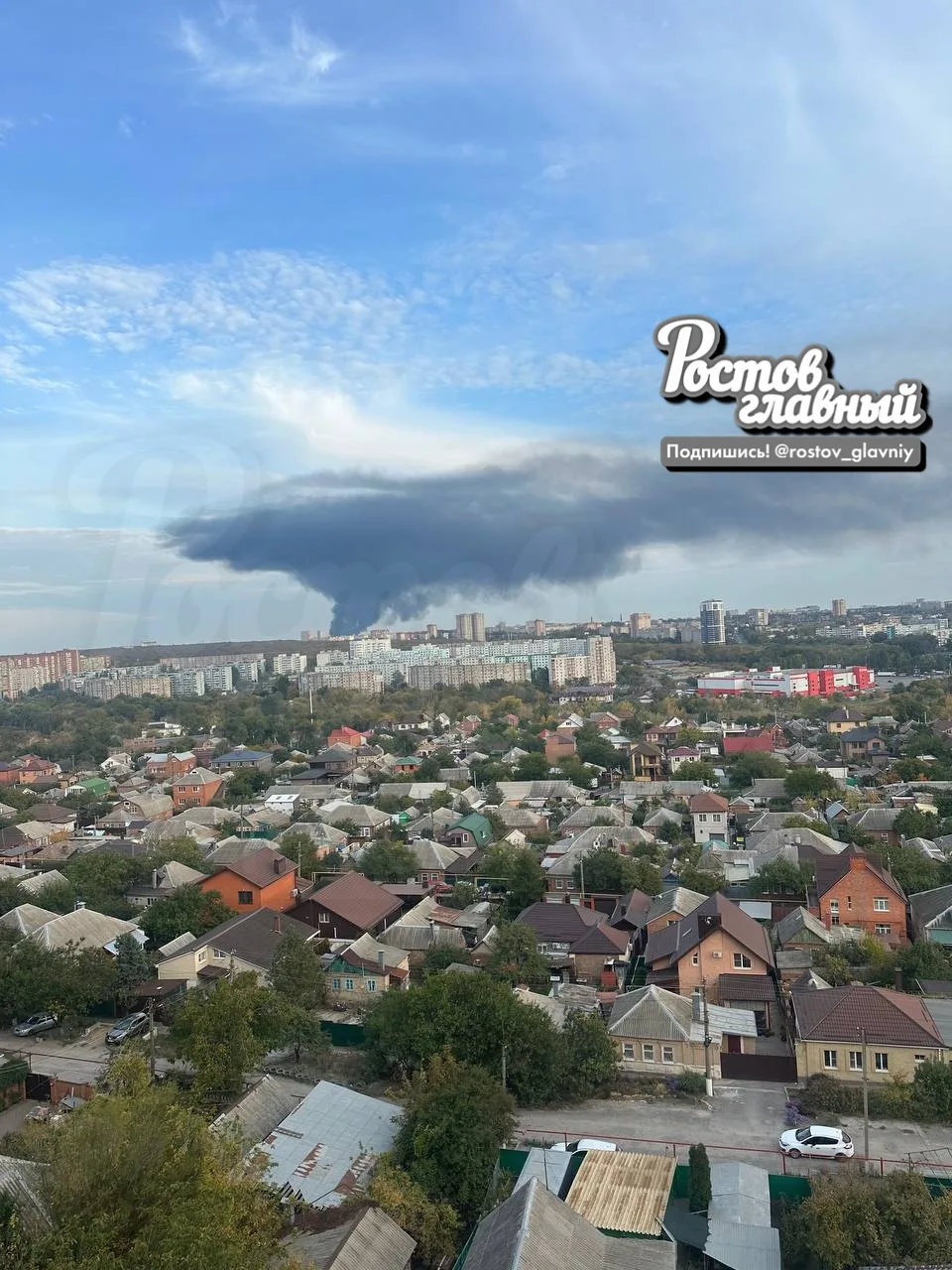 🔥 В Аксае горит склад завода "Кардан Деталь"