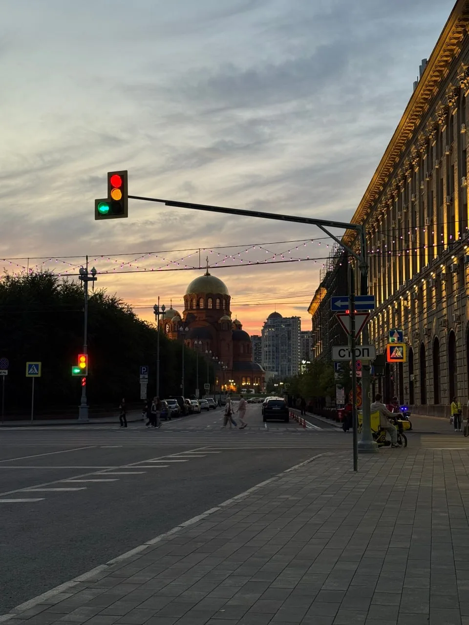 Доброго и спокойного вечера, любимый город!