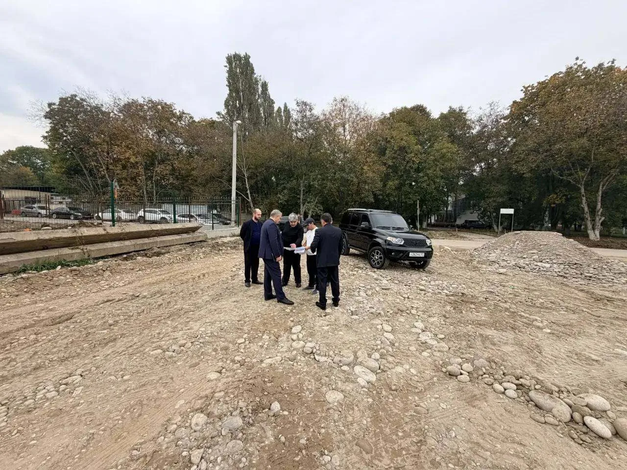 В Нальчике продолжаются работы по благоустройству общественных территорий и ремонту дорог