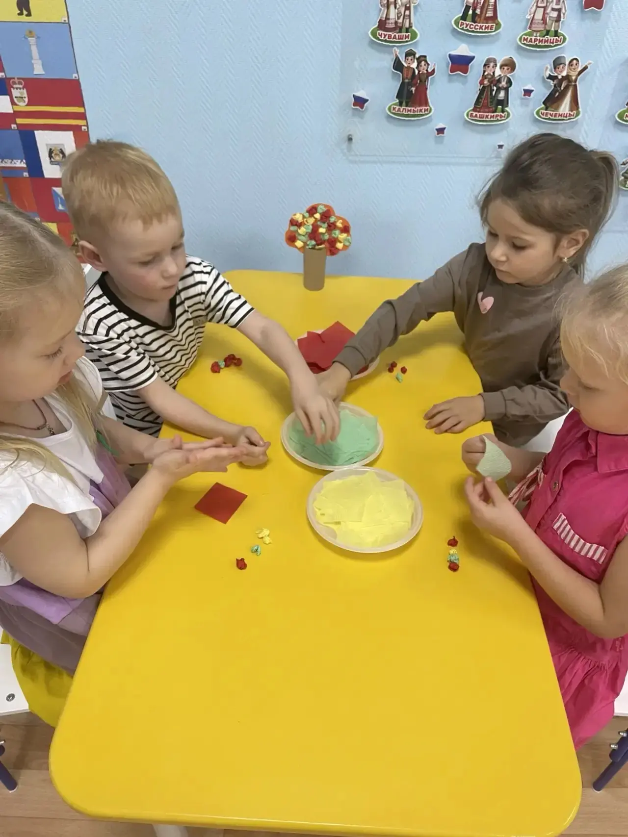 🍁 В средней группе детского сада «Родничок» (педагог Козлюк В.А.) прошло тёплое и очен...
