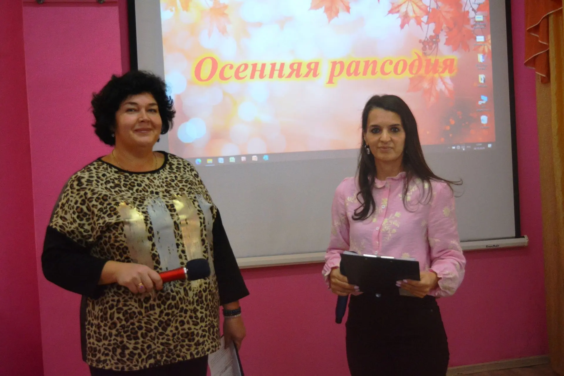 В Музее истории города Черногорска прошло праздничное мероприятие «Осенняя рапсодия», п...