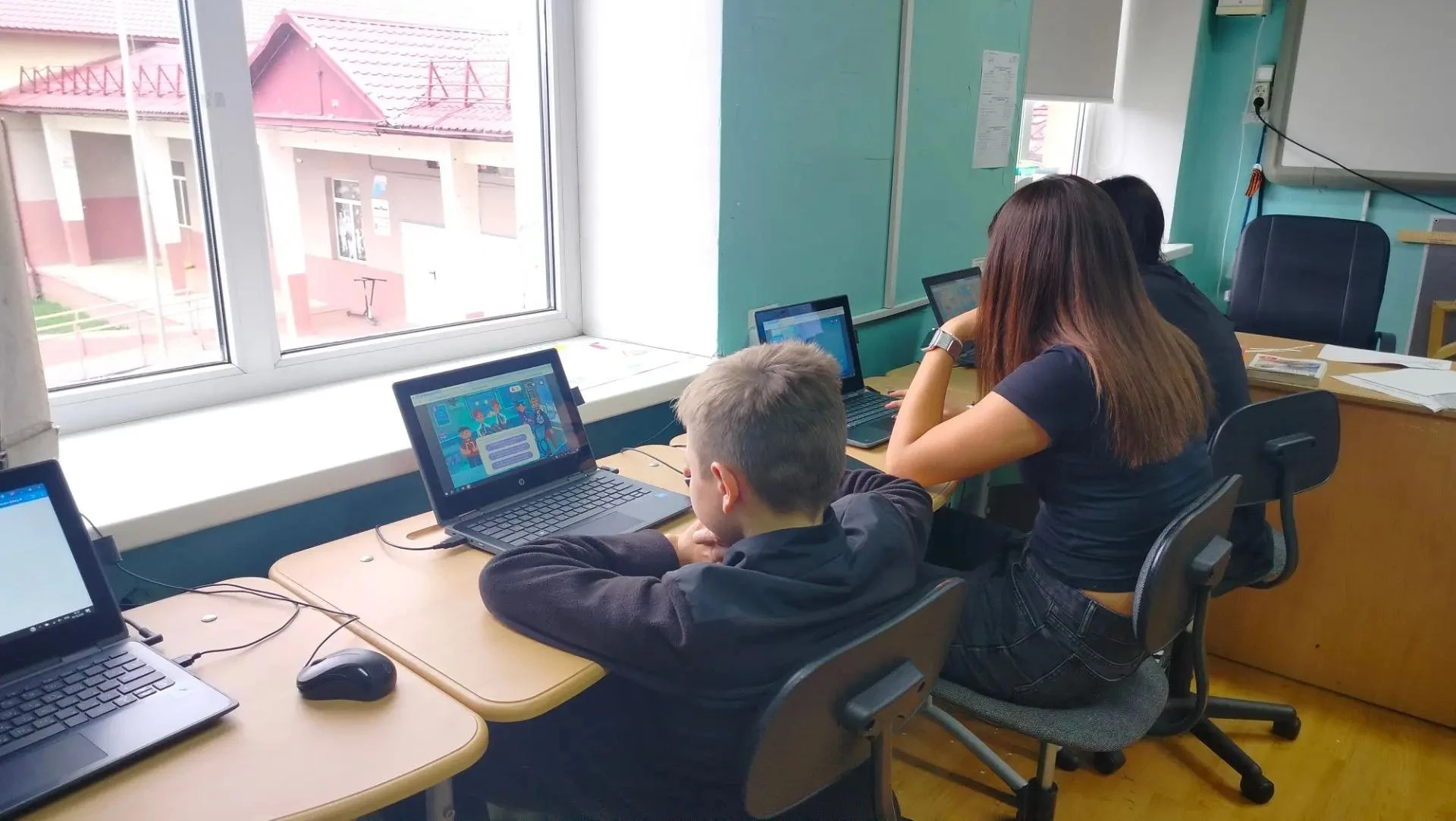 💻Обучающиеся 5-8х классов на уроках информатики прошли «Урок цифры» по теме «Искусстве...
