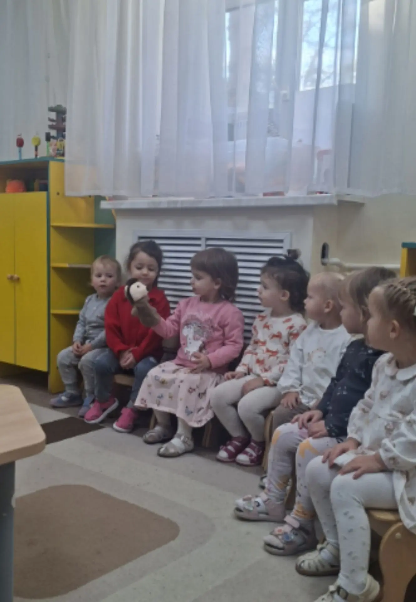 🐾🦔Сегодня к малышам пришёл ёжик и рассказал, кто живёт с ним рядом в лесу.