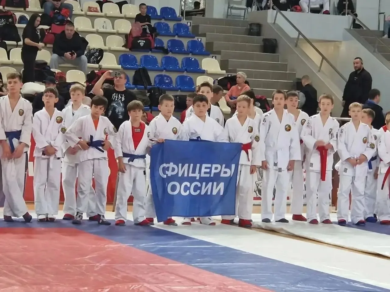 Армейский рукопашный бой АРБ: сталь в движениях, огонь в сердце