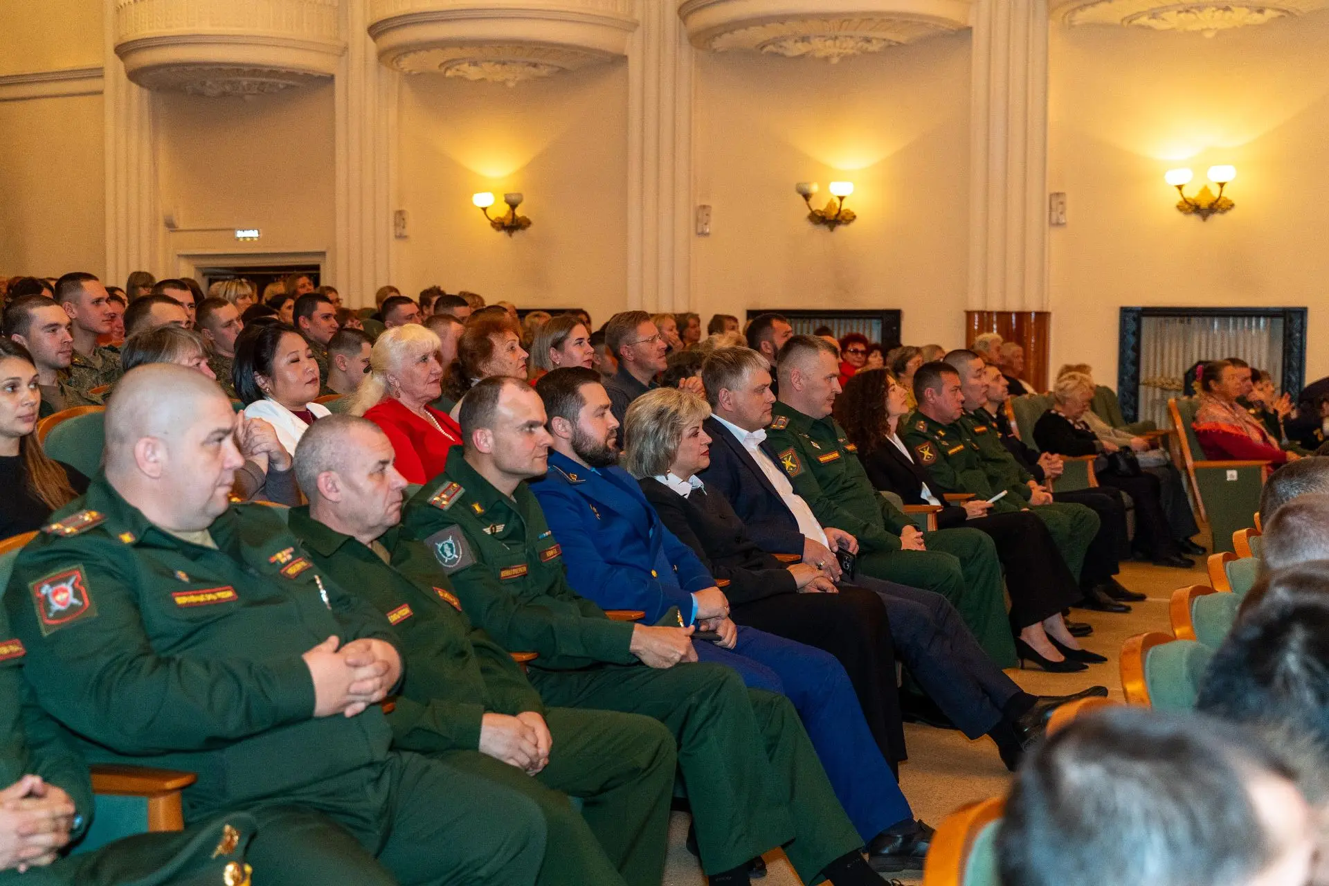 🇷🇺В ДК «Победа» прошло торжественное мероприятие, посвященное Дню Сухопутных войск Во...