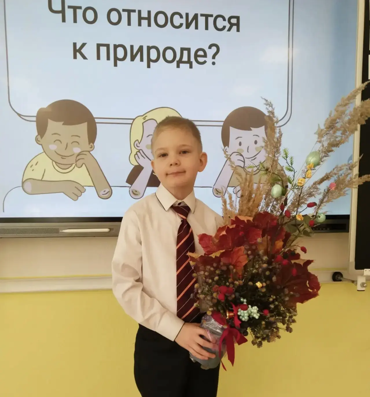 ✨Ученик 1 "Г" класса Корягин Дмитрий принимает активное участие в школьной выставке-кон...