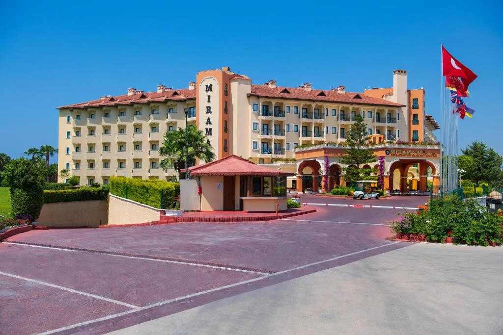 🏠 Miramare queen hotel 5⭐️