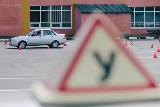 🚗 Экзамен на права: что изменится с 1 марта