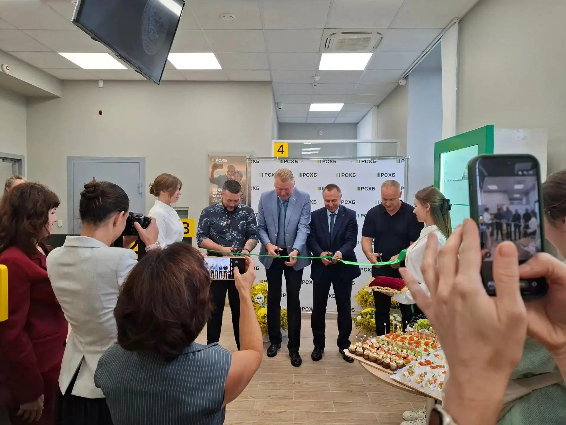 🎉 Сегодня глава городского округа Тейково Алексей Владимирович Дубинчин принял участие...