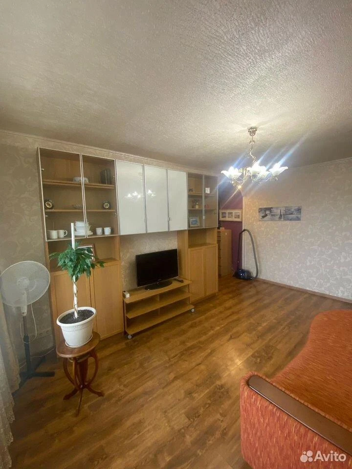 Сдам без посредников: 2-комнатная квартира, 42.5м²