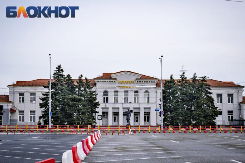 Непогода в Турции сдвинула рейсы в аэропорту Краснодара