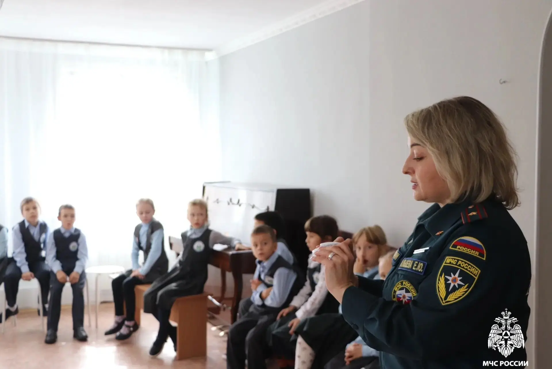 🔥Пожарная безопасность: специалисты провели занятия для учеников Русской классической ...