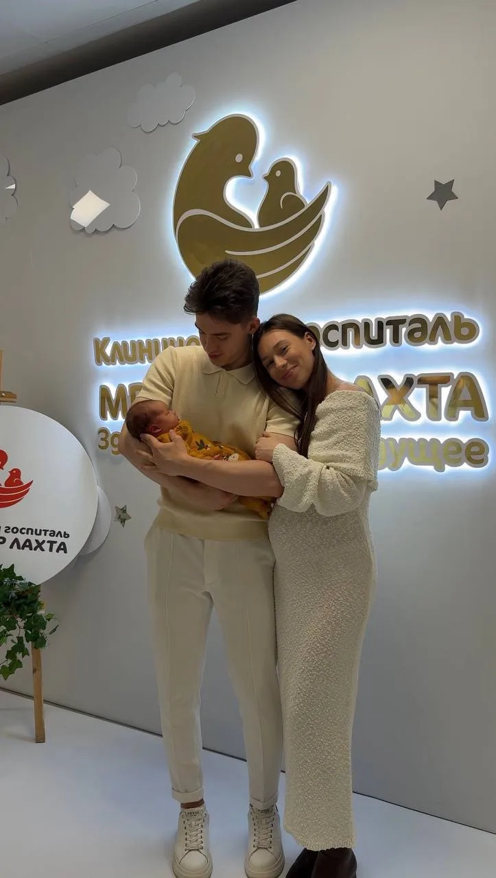 🍼 А у нас с ещё одно радостное событие! 8 октября голкипер «СКА-ВМФ» Денис Попов стал ...