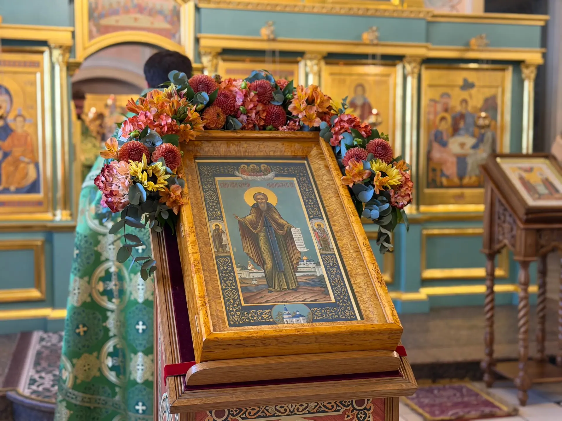 🕊С Днем памяти Преподобного Сергия Радонежского!