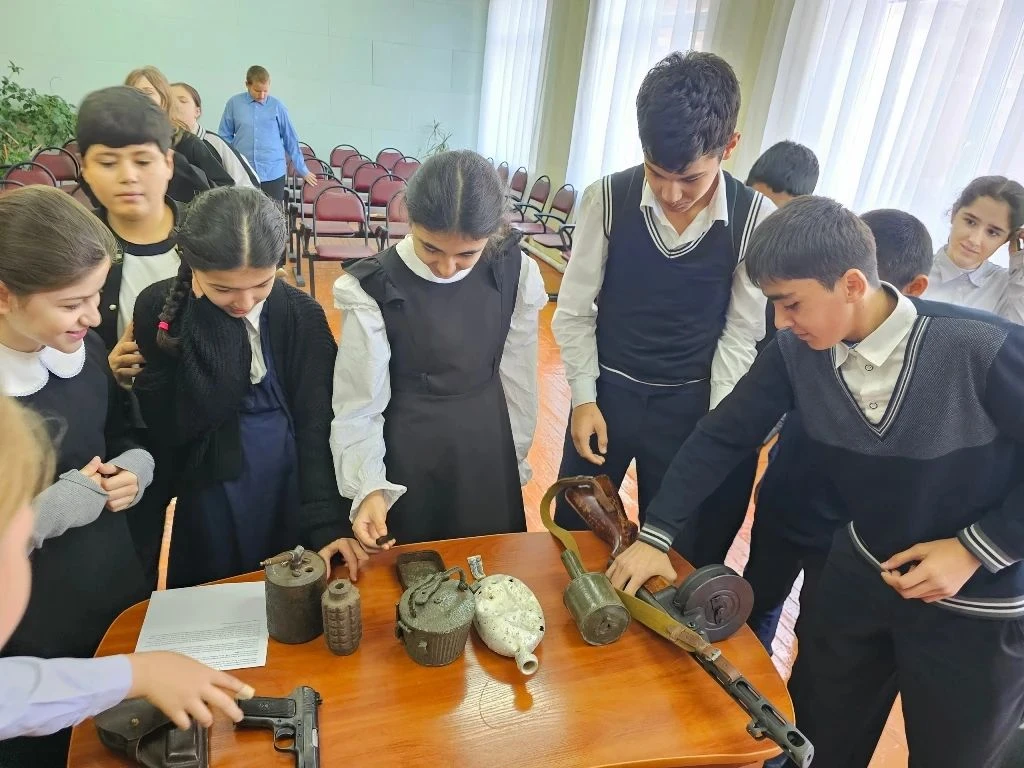 👍Архангельские школьники прикоснулись к истории​