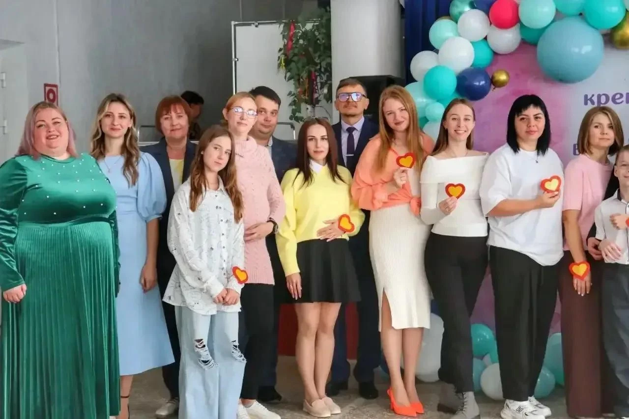 «Счастье материнства»: в Морозовске поздравили будущих и многодетных мам