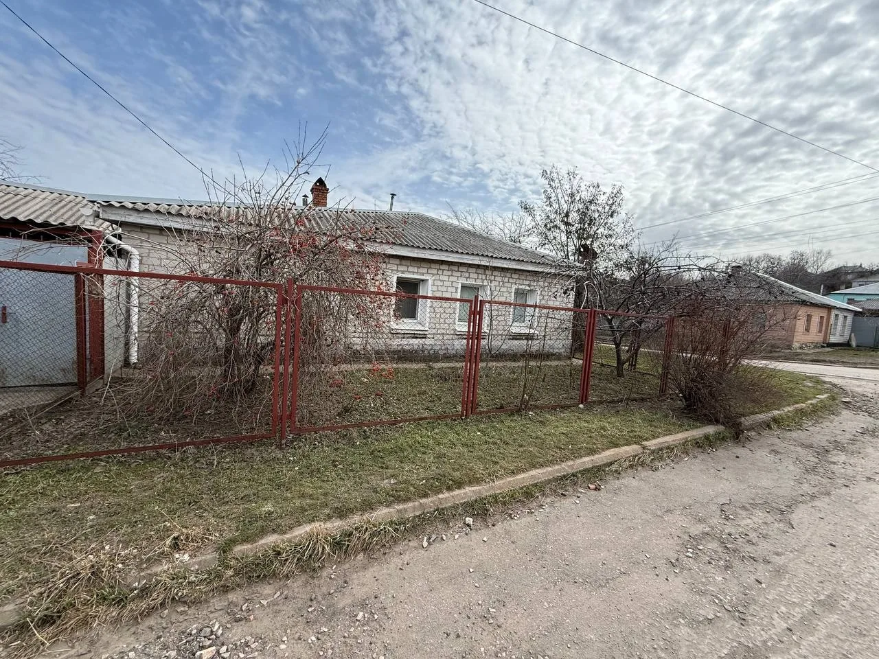 ‼Продам 1/2 дома, Ул. 21 Линия, (район 2й гор. больницы, завод ОР), 44 м²., земли - 2 с...