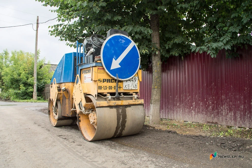 🚧 В Кирове отремонтируют ещё несколько грунтовых дорог
