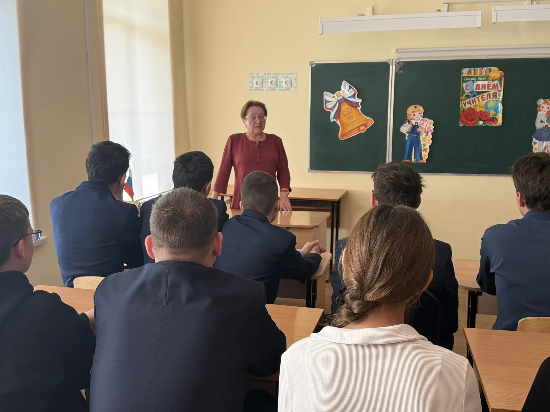 🎉 В преддверии Дня сельской женщины в нашей школе прошла душевная встреча «Моя карьера...