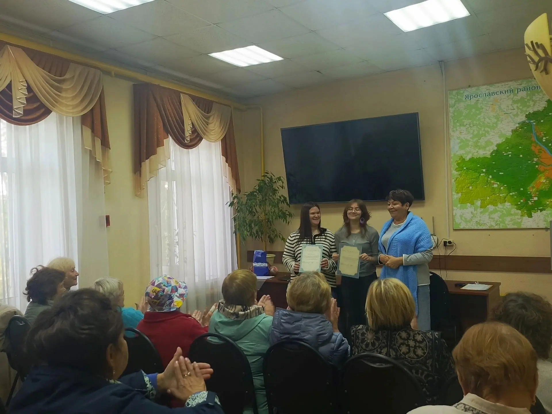 🎉 Студенты направления «Социальная работа» факультета социально-политических наук пров...
