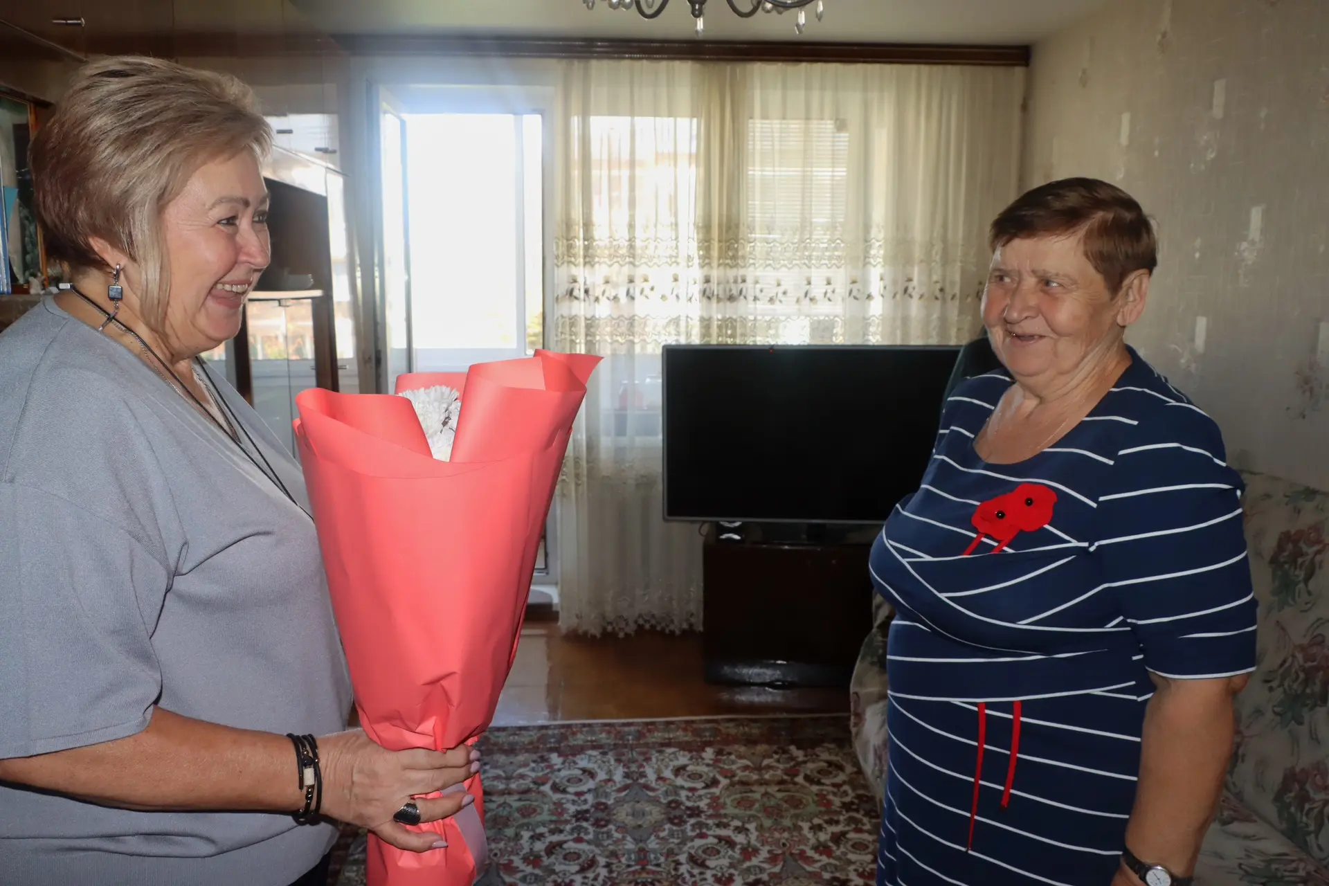 💐Лотошино славится своим бережным отношением к старшим, регулярно чествуя юбиляров-дол...