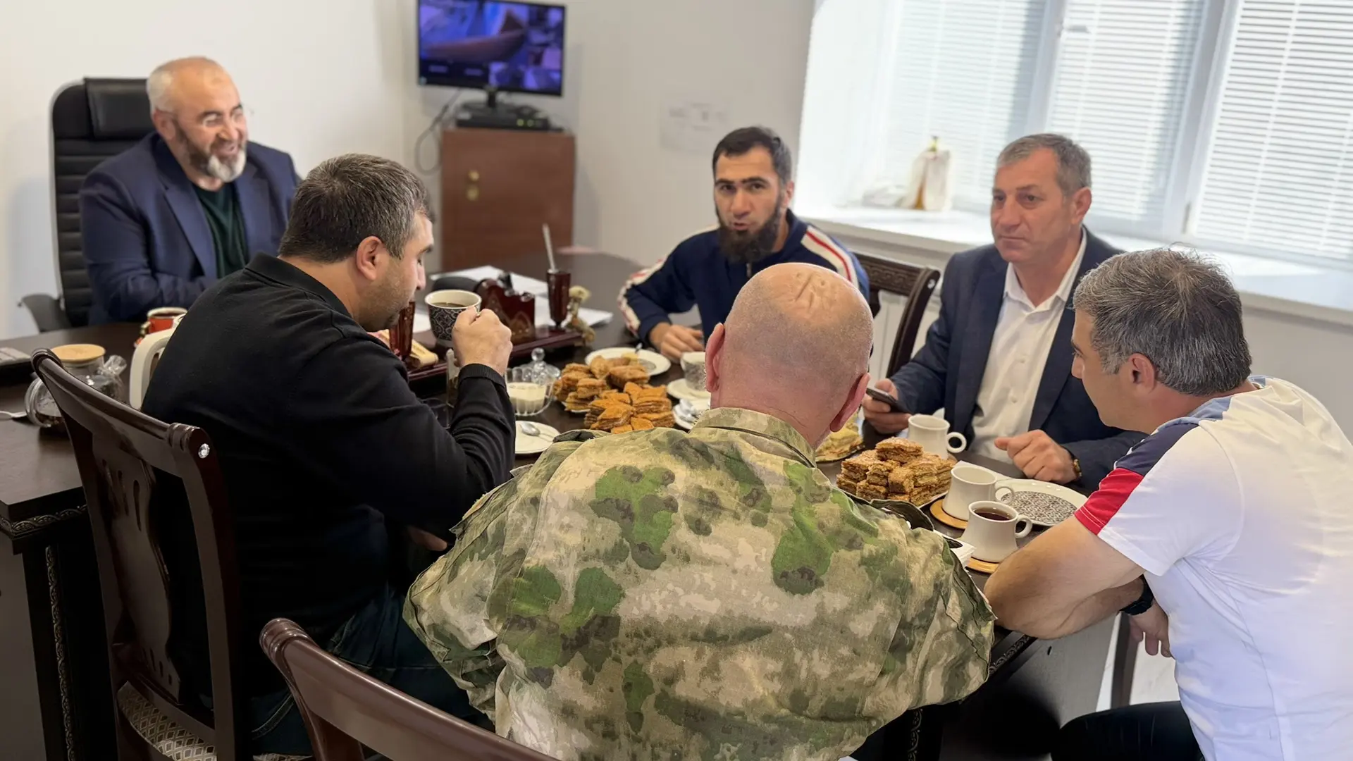 В Ботлихском районе прошла встреча с демобилизованными участниками СВО по профилактике ...