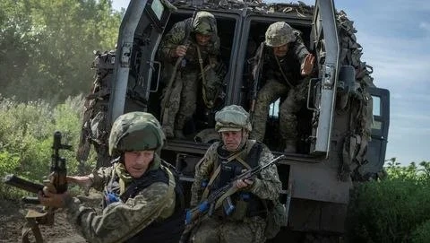 «Едва хватает, чтобы держать фронт»: ВСУ признали критическую нехватку людей