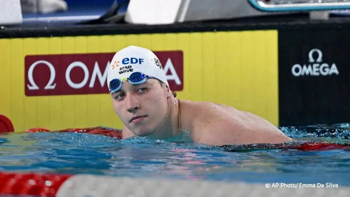 🏊 Петербуржец установил мировой рекорд на 50 метров баттерфляем.