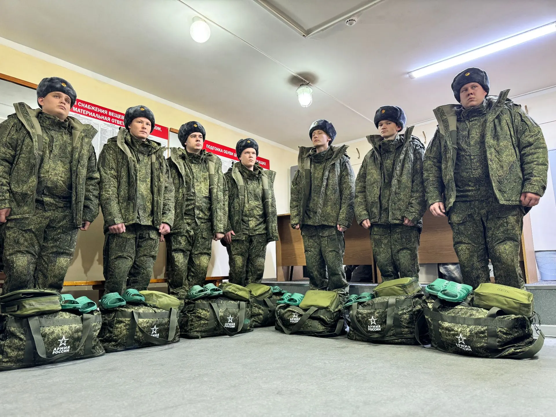 Около 1250 призывников направят из Удмуртии к местам службы: