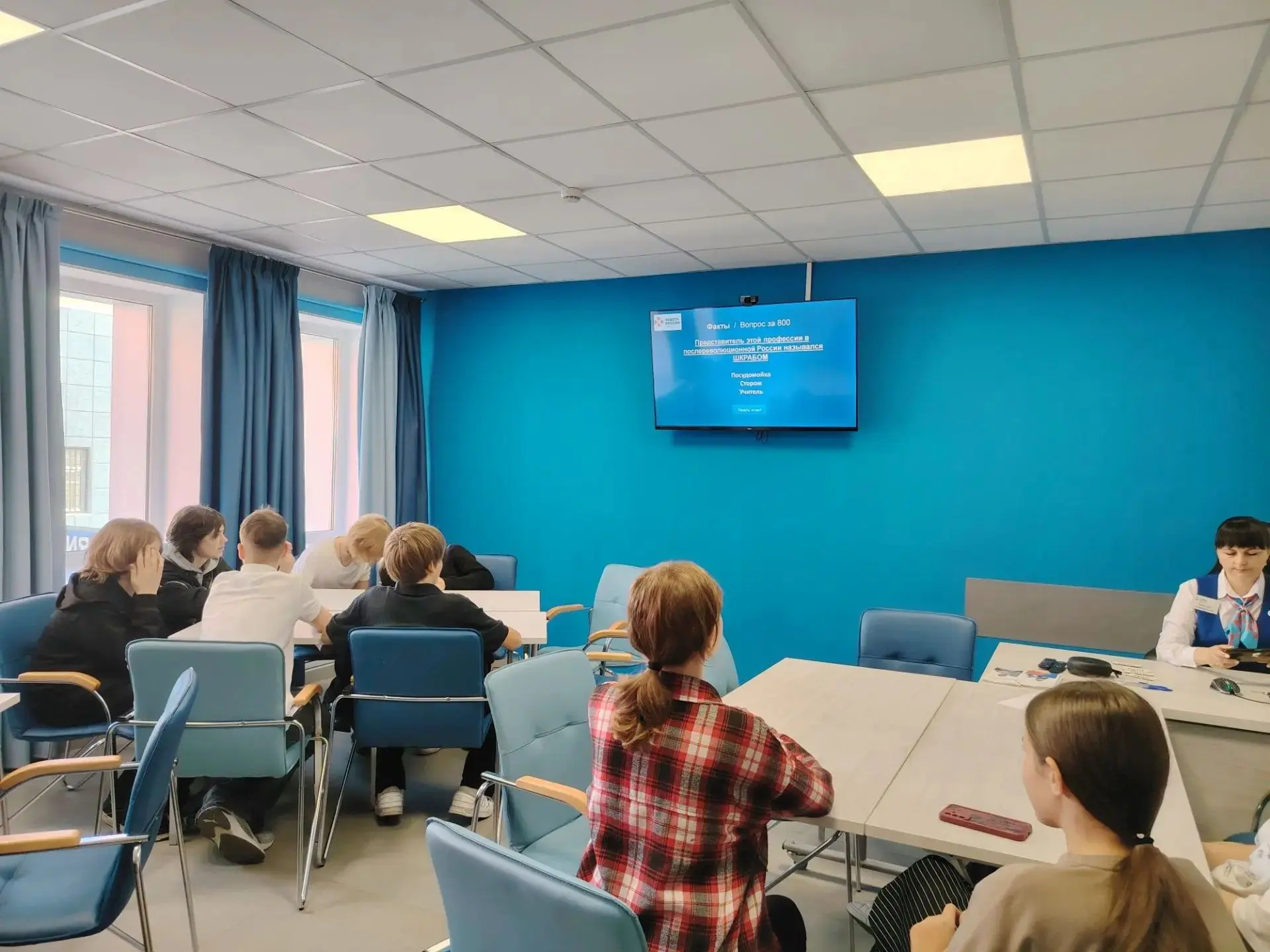 Кем быть? Сегодня наши девятиклассники искали ответ на главный вопрос!