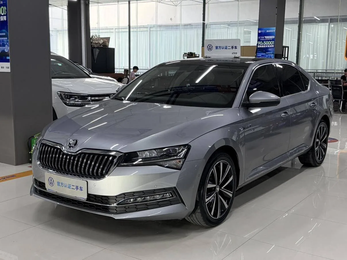 🇨🇳 Подборка седанов Skoda из Китая