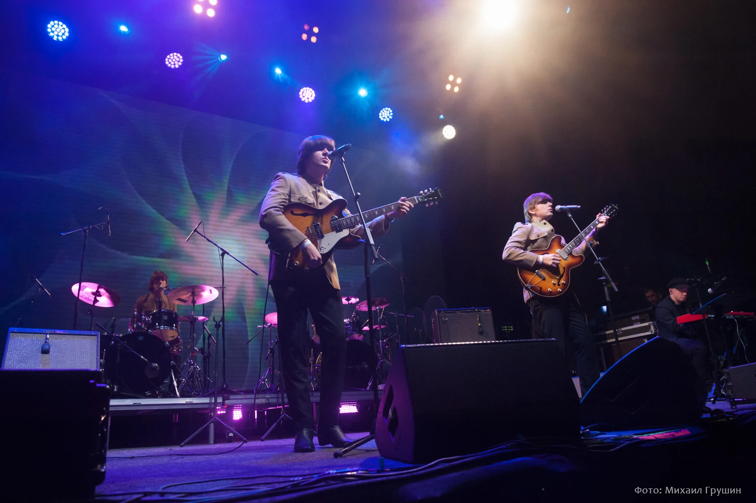 🎸 10 октября в московском клубе BASE состоялся XXI Международный фестиваль музыки The ...