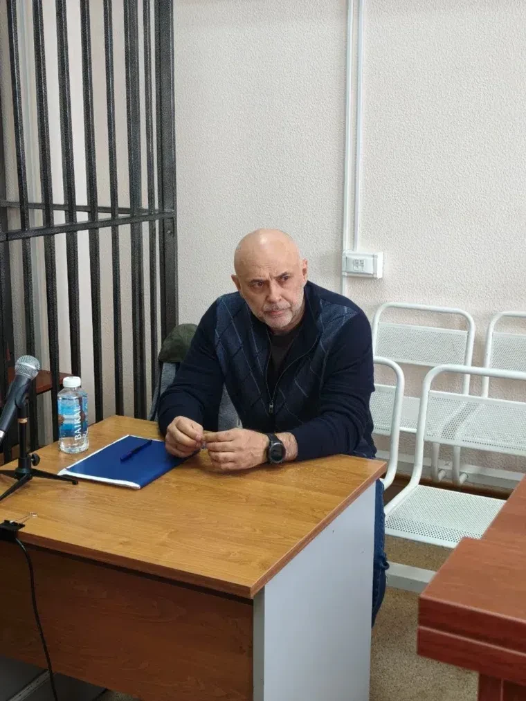 🚨 Экс-мэр Сургута Филатов ушел на СВО на фоне уголовного дела