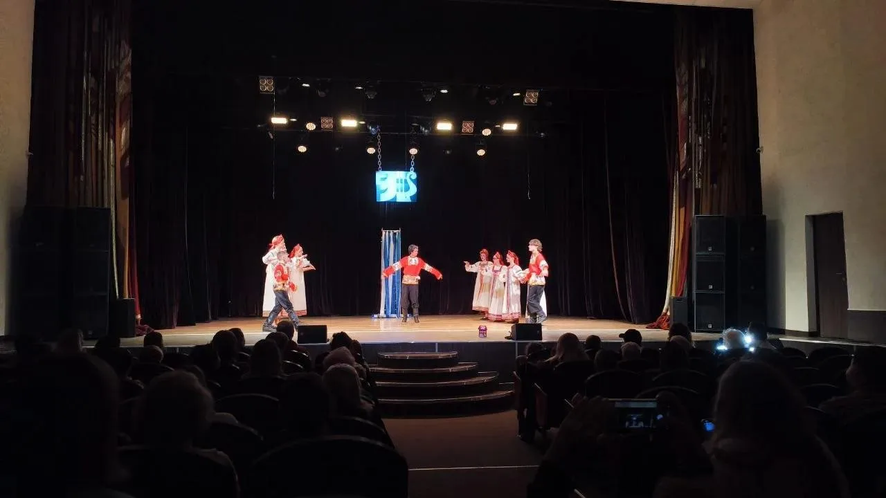 🎭 УСПЕХ НА ФЕСТИВАЛЕ «КОГДА ОТКРЫВАЕТСЯ ЗАНАВЕС…» 🎭