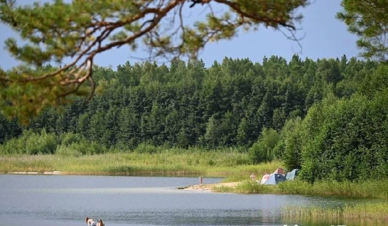 На Голубых озёрах построят гостиницу с бассейном